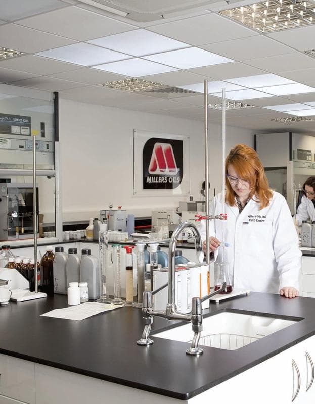 Millers Oils — fotografie 10
