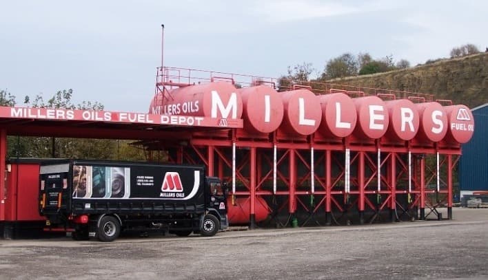 Millers Oils — fotografie 9